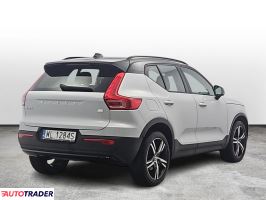 Volvo XC40 2021 1.5 180 KM