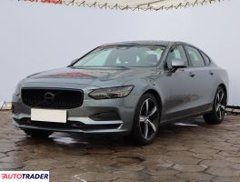 Volvo S90 2018 2.0 147 KM