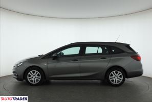 Opel Astra 2019 1.5 120 KM