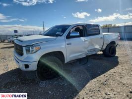 Toyota Tundra 2021 5