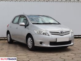 Toyota Auris 2013 1.3 97 KM