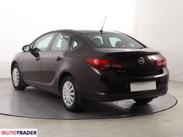 Opel Astra 2014 1.4 99 KM