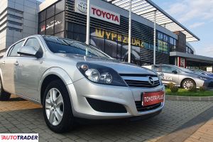 Opel Astra 2011 1.6 115 KM Opel Astra 2011 1.6 115 KM