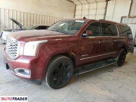 GMC Yukon 2019 6