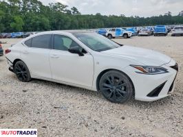 Lexus ES 2021 3