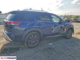Nissan Pathfinder 2022 3