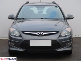 Hyundai i30 2010 1.6 88 KM