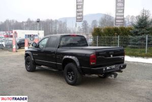 Dodge Ram 2005 5.7 350 KM