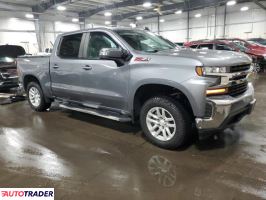 Chevrolet Silverado 2022 3