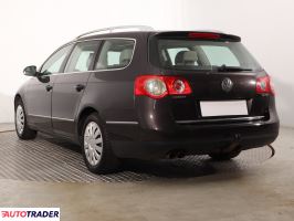Volkswagen Passat 2005 2.0 147 KM