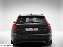 Volvo V60 2023 2.0 163 KM