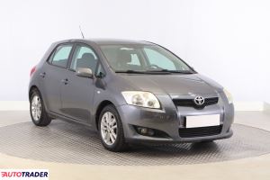 Toyota Auris - zobacz ofertę