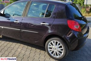 Renault Clio 2008 1.1 101 KM