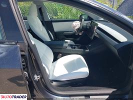Tesla Model 3 2025