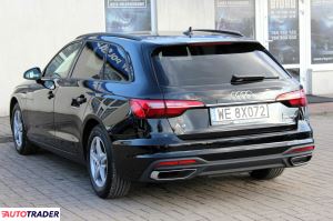 Audi A4 2023 2.0 163 KM