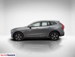 Volvo XC60 2020 2.0 150 KM