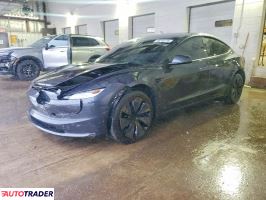 Tesla Model 3 2025