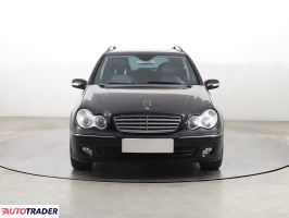 Mercedes C-klasa 2006 2.1 147 KM