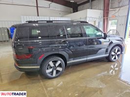 Hyundai Santa Fe 2025 1