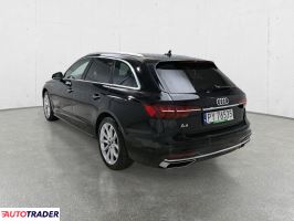 Audi A4 2023 2.0 150 KM