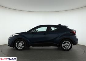 Toyota C-HR 2023 1.8 120 KM