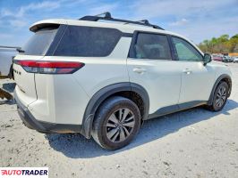 Nissan Pathfinder 2022 3
