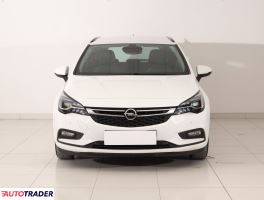 Opel Astra 2018 1.6 108 KM