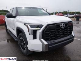 Toyota Tundra 2022 3