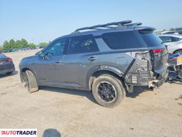 Nissan Pathfinder 2023 3