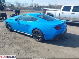 Ford Mustang 2025 5