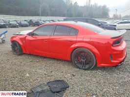 Dodge Charger 2020 6