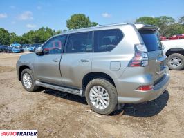 Lexus GX 470 2021 4