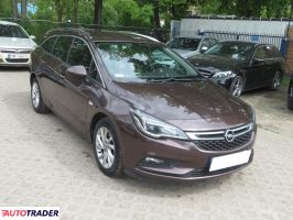 Opel Astra 2018 1.6 134 KM