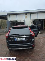 Volvo XC60 2017 2.0 190 KM