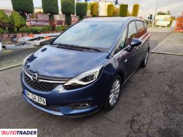 Opel Zafira 2016 1.4 120 KM