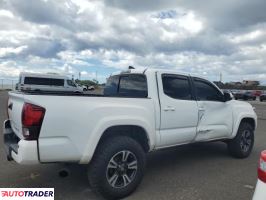 Toyota Tacoma 2018 3