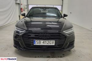 Audi A8 2020 3.0 340 KM