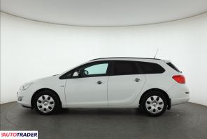 Opel Astra 2011 1.7 108 KM