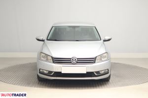 Volkswagen Passat 2011 2.0 138 KM