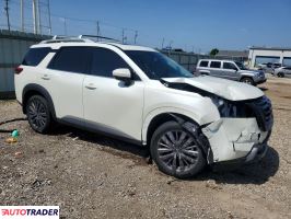 Nissan Pathfinder 2023 3