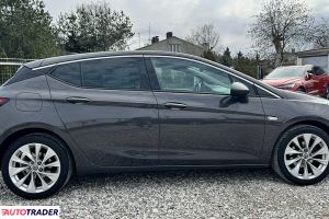 Opel Astra 2016 1.6 110 KM