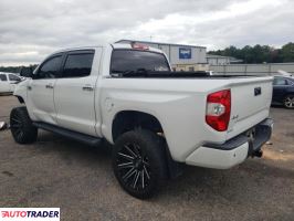 Toyota Tundra 2021 5