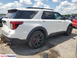 Ford Explorer 2021 3