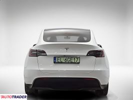 Tesla Model Y 2023 299 KM