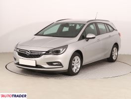 Opel Astra 2016 1.4 123 KM