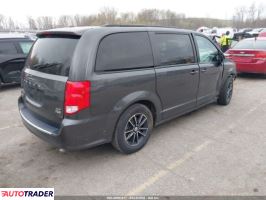 Dodge Grand Caravan 2019 3