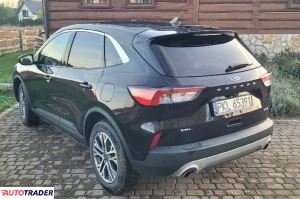 Ford Kuga 2022 1.5 180 KM