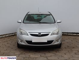 Opel Astra 2011 1.4 138 KM Opel Astra 2011 1.4 138 KM