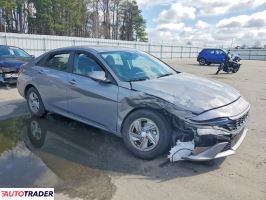 Hyundai Elantra 2025 2