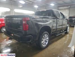 Chevrolet Silverado 2020 4